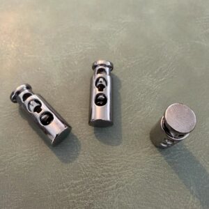 Метален стопер Е-1915 Gun Metal 2.5 см – Двоен отвор, Класически модел